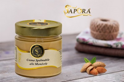Crema alla Mandorla