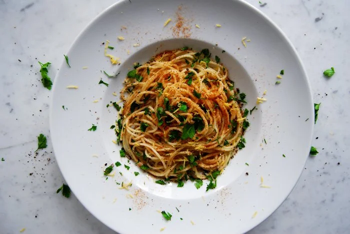 Spaghetti e Busiate alla Bottarga di Tonno Rosso | Ricetta Siciliana