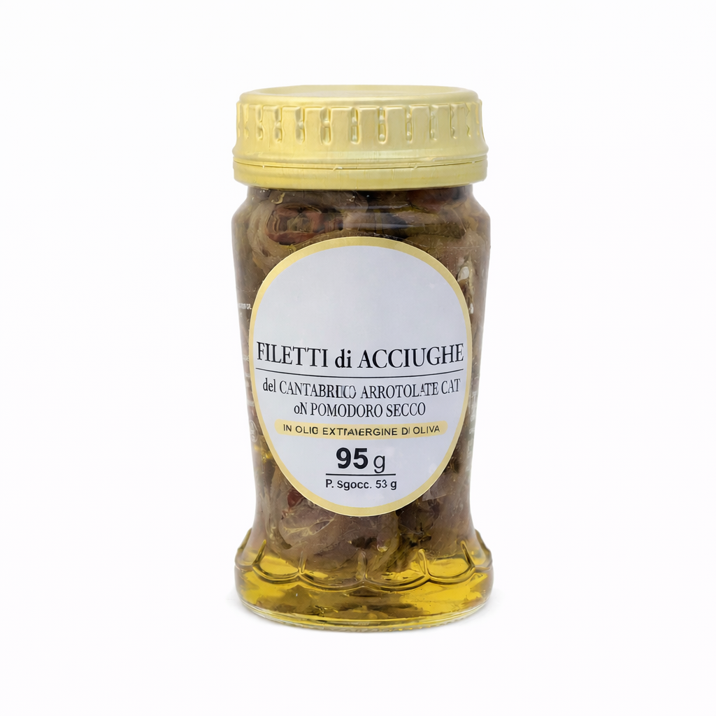 Filetti di acciughe arrotolati con pomodoro secco