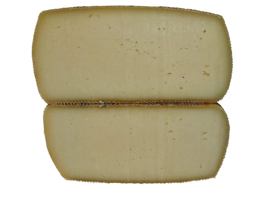 Formaggio Pecorino Semi stagionato